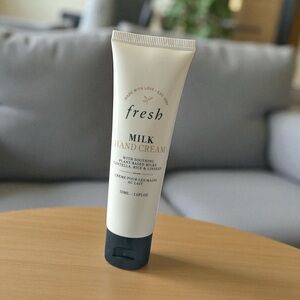 Fresh Milk Hand Cream - new- 50 ML / 1.6 oz . Retails $ 22.00
